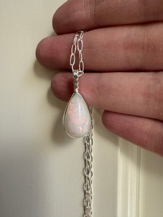 Welo Opal Pendant