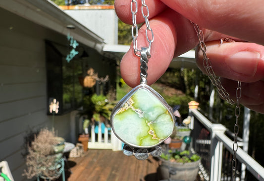 Palomino Pendant
