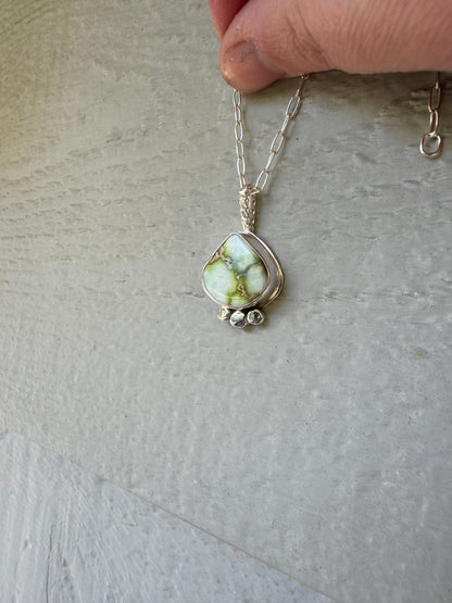 Palomino Pendant